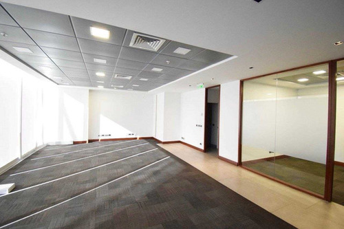 Imagen 10 de 14 de Oficina Alto Plomo En Nueva Las Condes - Amoblada