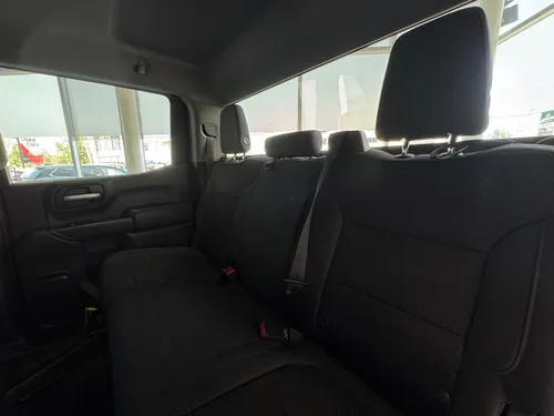 Chevrolet Silverado 4.3 V6 2500 Wt Doble Cabina 4x4 At
