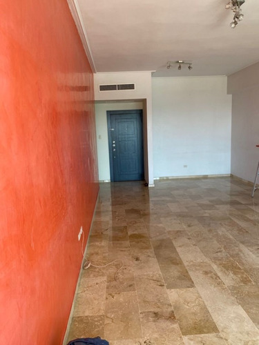 Imagen 1 de 13 de Alquilo Apartamento Con Vista Al Mar En La Esperilla