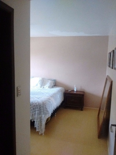 Casa Em Cavalhada Com 3 Dormitórios - Mi17164