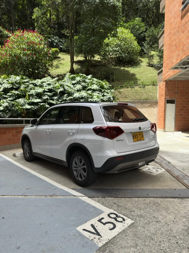 Suzuki Vitara 1.6 Gl