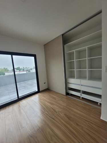Casa En Venta 4 Amb. A Estrenar Barrio Santa Rita-canning