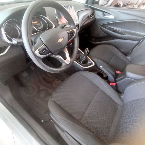 Chevrolet Onix ONIX SEDAN Plus LT 1.0 12V Flex 4p Mec.