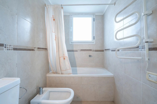 Imagen 10 de 15 de Departamento Pinamar, Sum Con Parrillas (disponible Solo Del 5 De Marzo En Adelante..