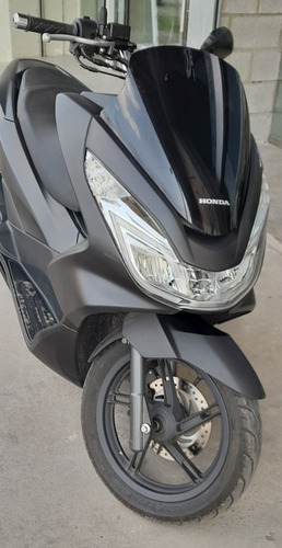 Imagen 7 de 8 de Honda Pcx 150 Muy Poco Uso