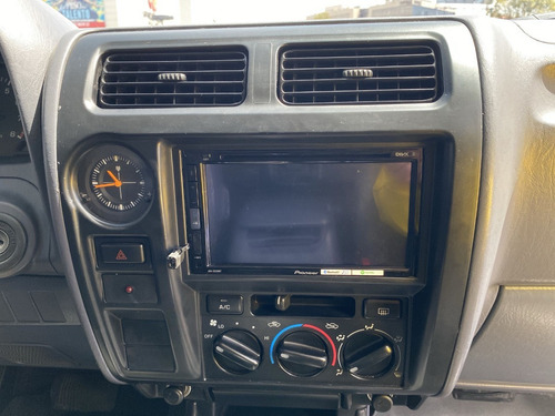 Imagen 11 de 15 de Toyota Prado 3.4 Vx 4x4 Aut