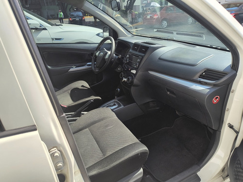 Toyota Avanza 1.5 Le At