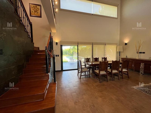 Imagen 3 de 30 de Casa Chalet En Venta Ubicado En Alamo Alto, Escobar, G.b.a. Zona Norte