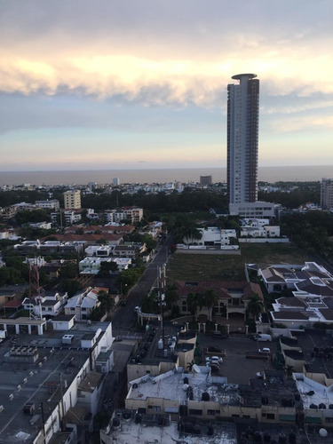 For Rent Apartamento Amueblado Piso 10 En Bella Vista Av. Sarasota De 3 Habitaciones Piscina Y Gym