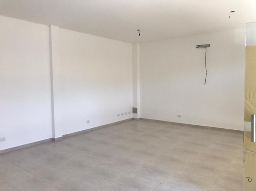 Local N4, Random- Canning (ezeiza)