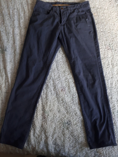 Pantalón Para Niños Italiano. Talla 44. En Buen Estado.