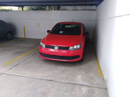 Imagen 5 de 8 de Cochera Cubierta Grande En Pb-15 M2-oportunidad!!!