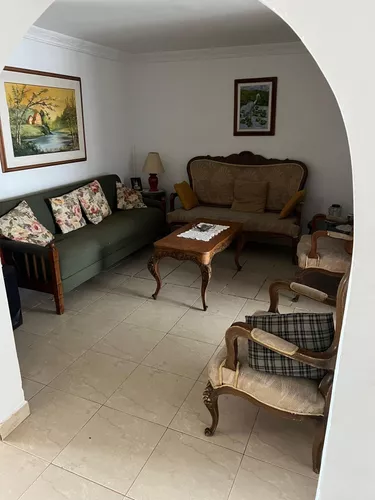 Se Vende Casa En Barrio Galan Excelente Ubicación