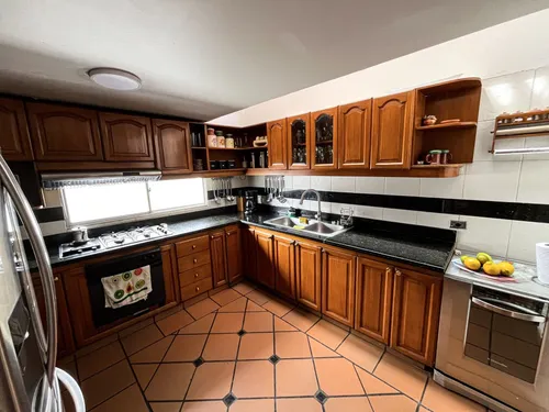 Casa En Venta En San Nicolás. Cod V2283