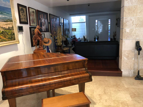 Hermosa Casa En La Urb. Arivana - Puerto Ordaz Ve02-1932po-icar