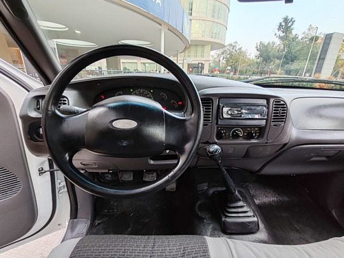 Ford F-150 V6 2009 Mt