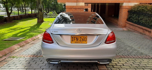 Imagen 5 de 13 de Mercedes-benz Cgi Exclusive - Clase C200