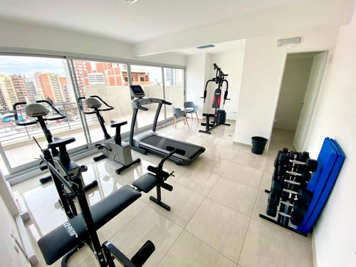 Imagen 8 de 12 de En Venta Depto 3 Amb En Edif. Al Fte En Lanus Oeste (049)