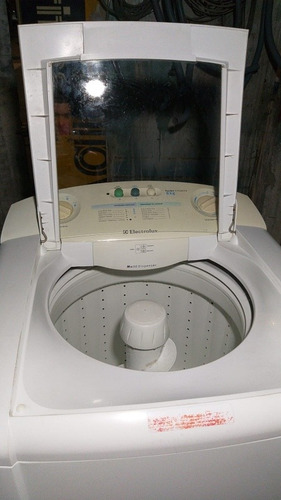 Imagem 1 de 5 de Vender! Máquina De Lavar Roupa.