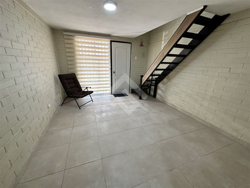 Casa En Venta De 2 Dorm. Acepta Subsidio En Maipú