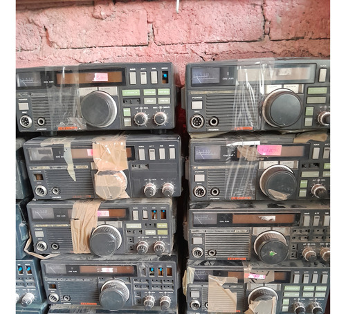 Lote De 20 Radios Yaesu Ft 747 Multibanda Para Piezas (Usado)