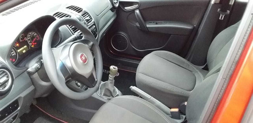 Fiat Grand Siena 1.4 Attractive Flex 4p 2013