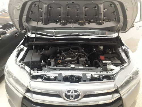 Toyota Innova Srv 2.7n At 8a / Nafta / 2019