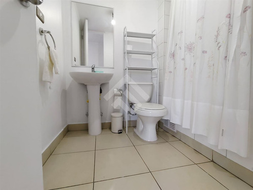 Departamento En Venta De 3 Dorm. En Cerrillos