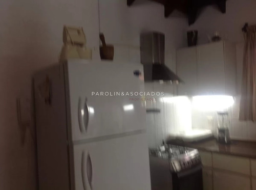 Casa En Venta De 3 Dormitorios En Barrio Cantegril, Punta Del Este.
