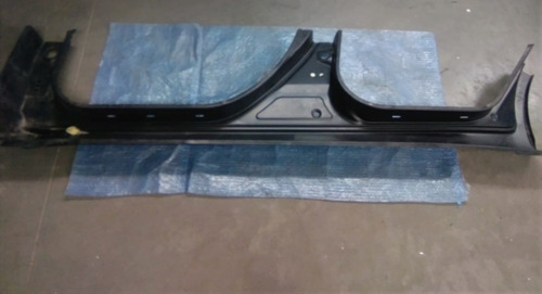 Estribo Inferior Derecho Daihatsu Terios Bego