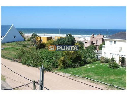 Imagen 2 de 13 de Casa En Alquiler Y Venta En Montoya, La Barra