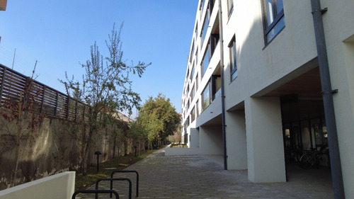 Estacionamiento, Candelaria Goyenechea, Inmediato A. Vesp