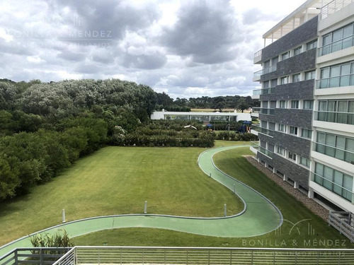 Silente, Torre I, 2 Dormitorios En Suite, Toilette, Garage En Sub Suelo, Dependencia Externa