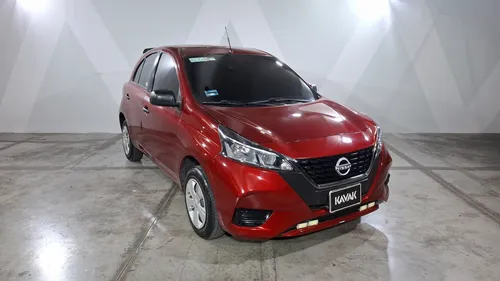Nissan March 1.6 Sense
