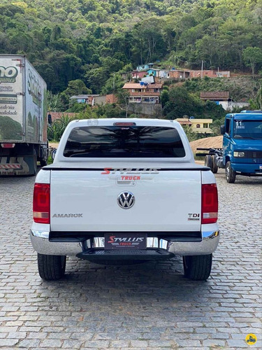 Volkswagen Amarok 2.0 Highline Cab. Dupla 4x4 4p Automática