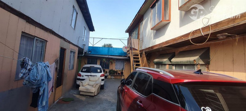 Casa En Venta De 4 Dorm. En Conchalí