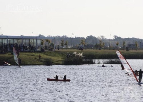 Imagen 11 de 13 de Terreno Al Lago - Muelles