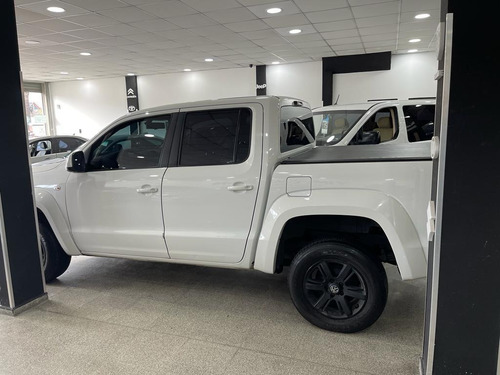 Imagen 4 de 9 de Volkswagen Amarok 2.0l Tdi 180 Cv 4x2