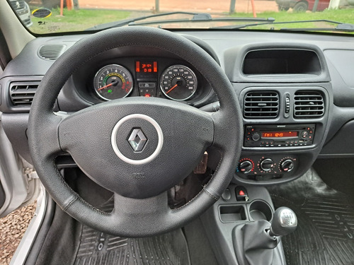 Imagen 6 de 14 de Renault Clio Mio Confort 5p