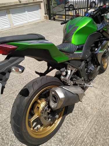 Moto Kawasaki Z 300 Verde 2018 Único Dono Sem Dívidas Usada