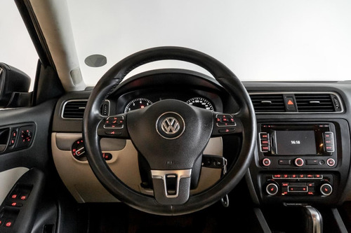 Imagem 10 de 17 de Volkswagen Jetta Jetta Highline 2.0 Tsi 16v 4p Tiptronic Fl