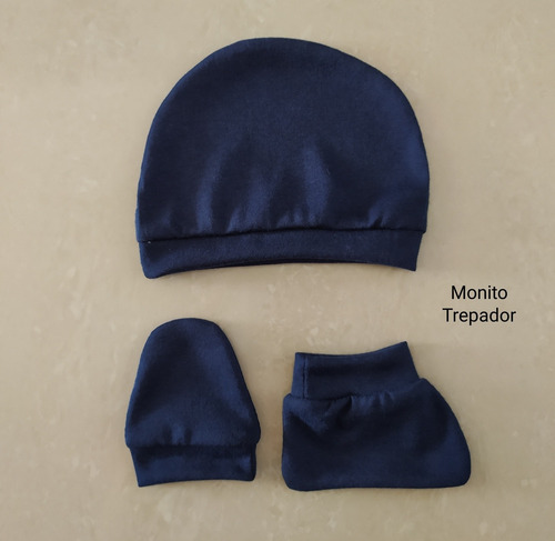 Gorro, Escarpin Y Manoplas