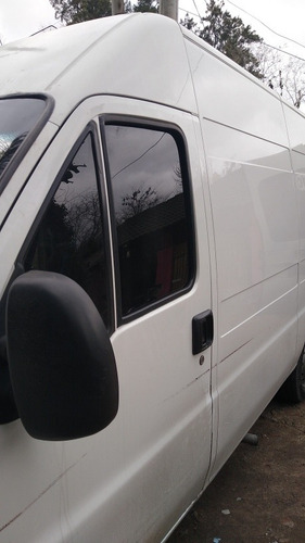 Imagen 5 de 8 de Fiat Ducato 2006 2.8 Furgon Maxicargo