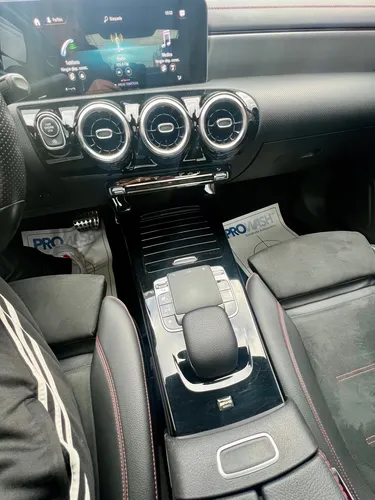 Mercedes-Benz Clase CLA 1.3 Cla 180 Amg Line At