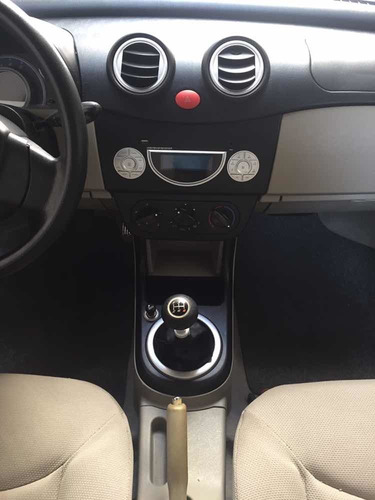 Lifan 320 Elite 1.3 2010