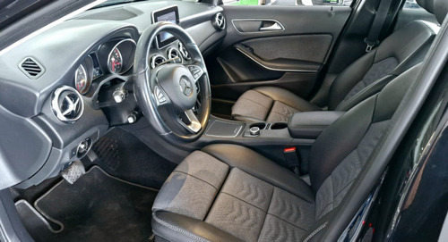 Mercedes-Benz Classe GLA 1.6 CGI STYLE 16V TURBO FLEX 4P AUTOMÁTICO
