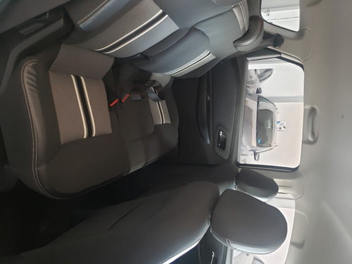 Imagen 12 de 15 de Chevrolet Spin Ltz 1.8 Active 2015