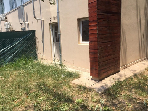 Imagen 15 de 27 de En Venta. Triplex Con Patio Y Cochera. San Miguel