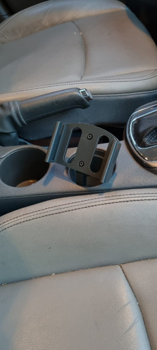 Imagen 3 de 3 de Soporte Celular 82x12mm En Porta Vasos 65mm Chevrolet Cruze