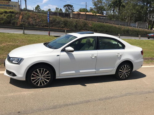 Volkswagen Jetta Tsi 2.0 211cv Pacote Premium Top De Linha
